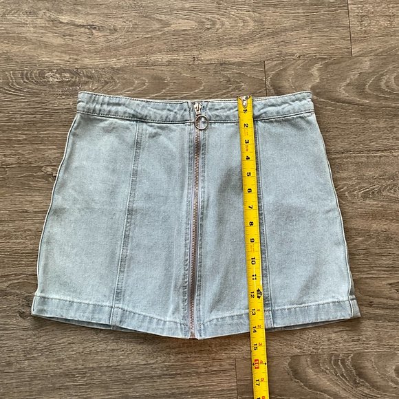 Forever 21 Cotton Denim Jean Blue Zipper Detail Mini Skirt Size Medium - Picture 5 of 5